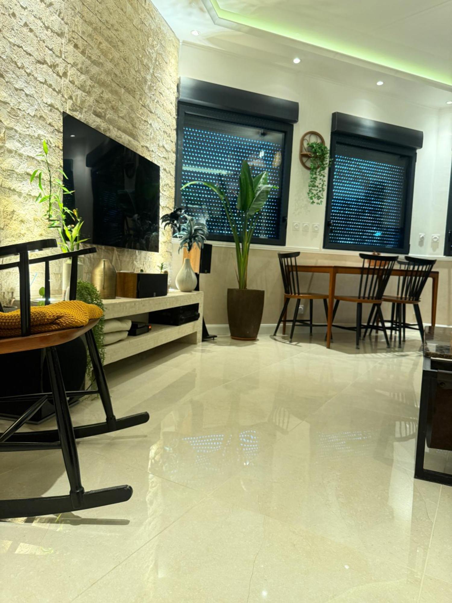 L'Emperador Apartment Reims Exterior photo